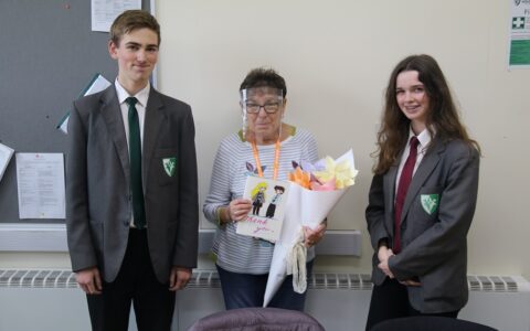 Students and staff say farewell to long-standing governor