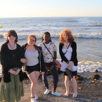 IMG 1494 Students on French trip