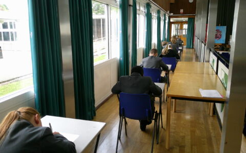 Year 7 and 8 spelling bee inter-form competition