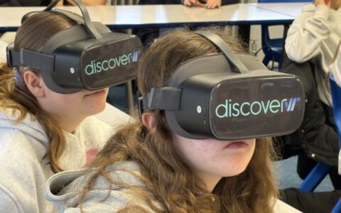 Virtual reality (VR) experience back by popular demand for our Holgate Achievers